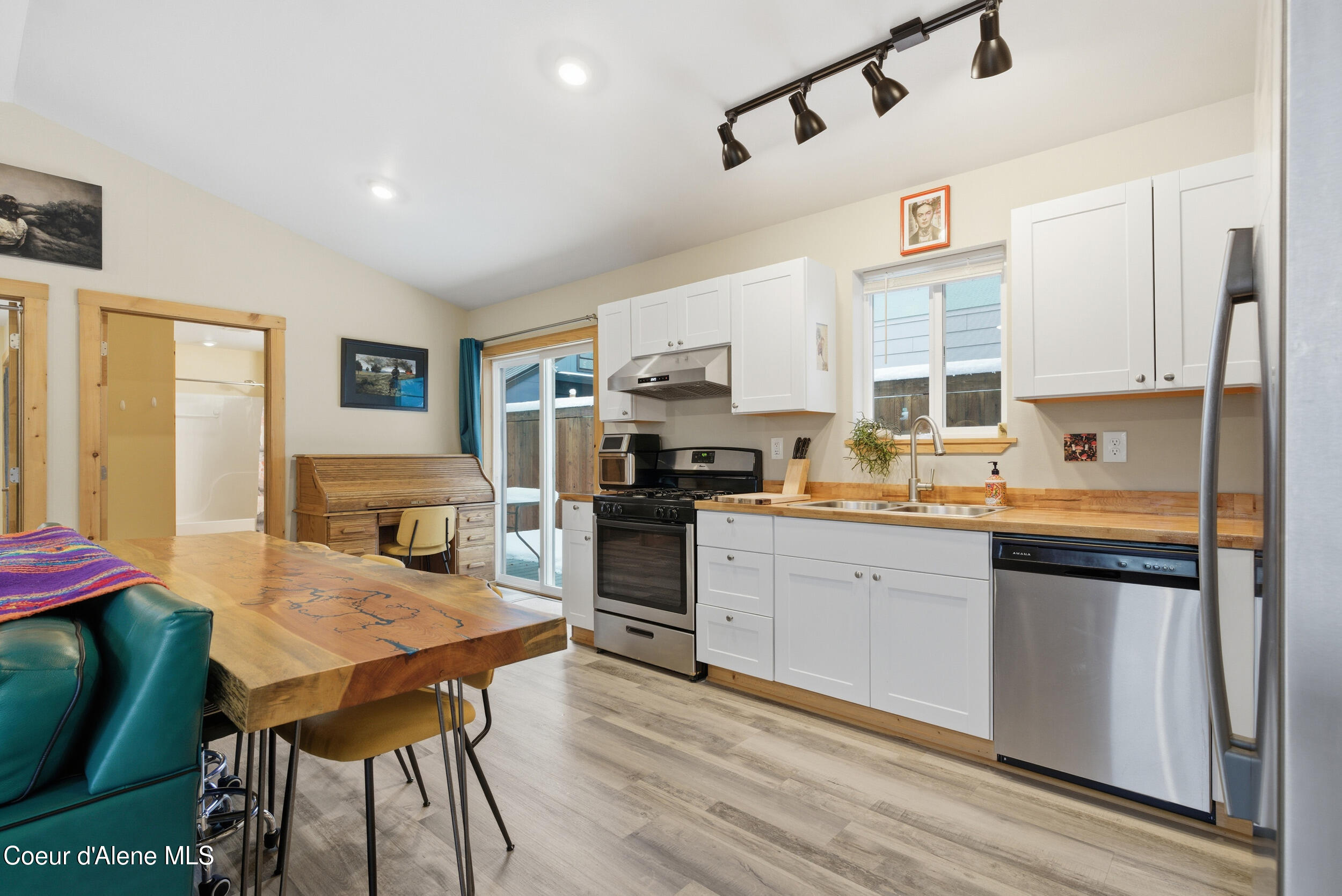 1210 Spruce Street Sandpoint, ID 83864 - Photo 11 of 50 11__dsc0643