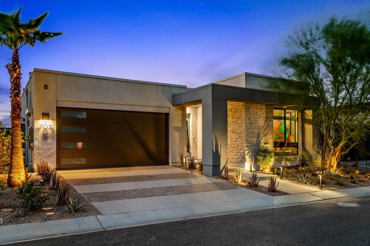 49-702 Fountain Dr-61