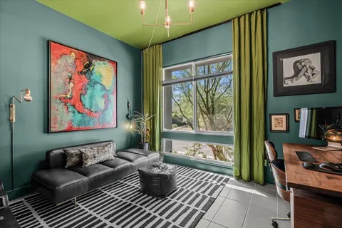 $999,000 | 702 Fountain Drive, Palm Springs, CA 92262