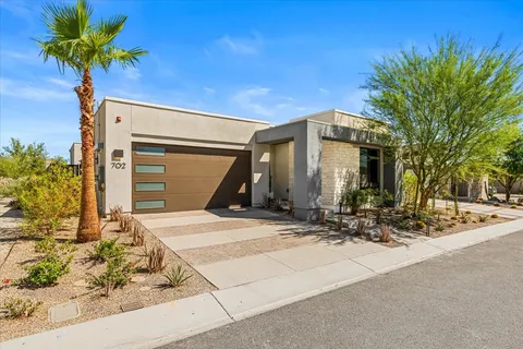 $999,000 | 702 Fountain Drive, Palm Springs, CA 92262