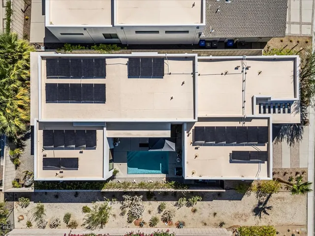 $939,000 | 702 Fountain Drive, Palm Springs, CA 92262