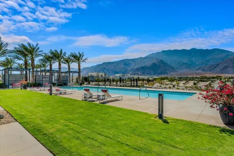 $999,000 | 702 Fountain Drive, Palm Springs, CA 92262