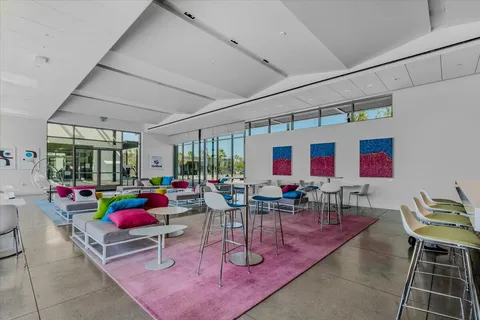 $999,000 | 702 Fountain Drive, Palm Springs, CA 92262