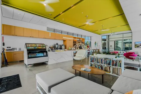 $999,000 | 702 Fountain Drive, Palm Springs, CA 92262