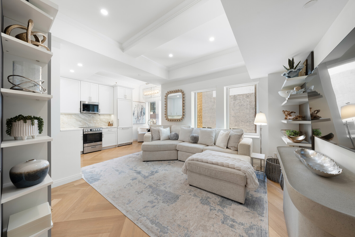 160 Central Park South, Unit 1817 Manhattan, NY 10019 - Photo 2 of 19