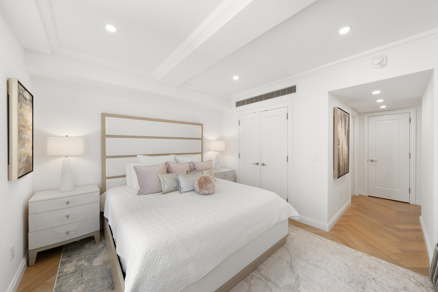 160 Central Park South, Unit 1817 Manhattan, NY 10019 - Photo 7 of 19