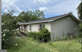 124 Rock Hill Circle Abbeville, AL 36310 - Photo 4 of 11