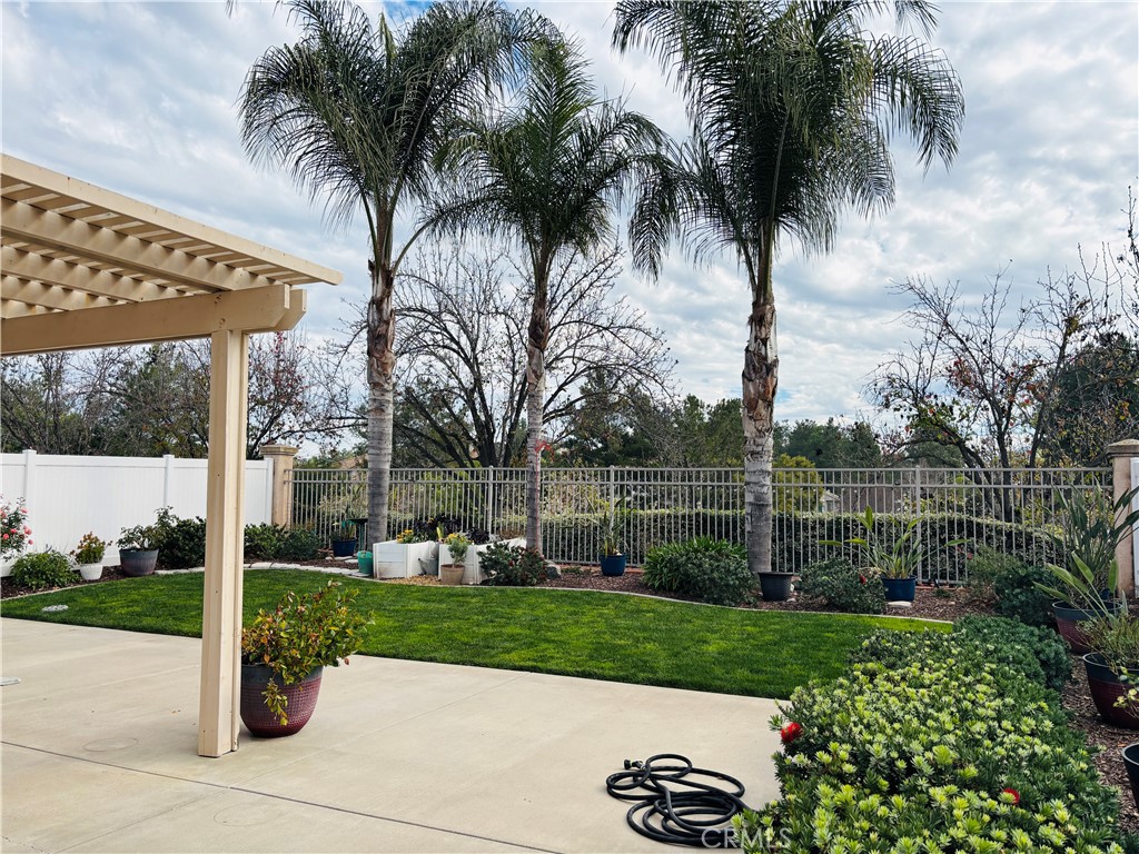 43750 Corte Amaya Temecula, CA 92592 - Photo 2 of 3