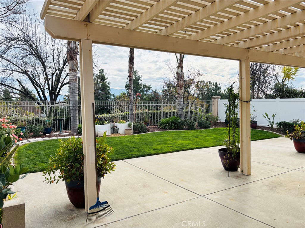 43750 Corte Amaya Temecula, CA 92592 - Photo 3 of 3