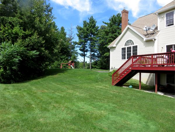 57 Grist Mill Road Littleton, MA 01460 - Photo 16 of 19 Gallery Image 16