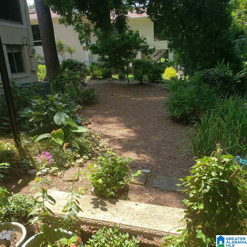 1908 Indian Hill Road Birmingham, AL 35216 - Photo 32 of 40