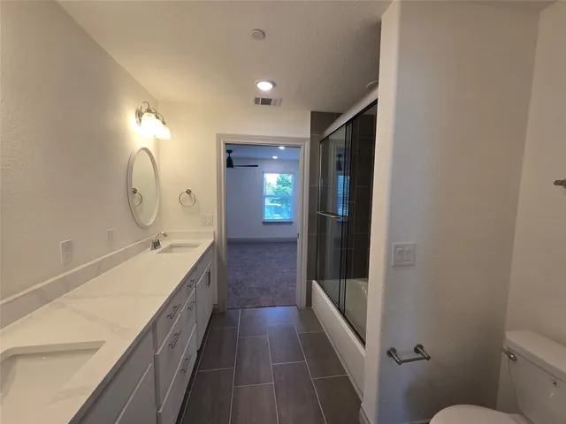 $2,100 | 2105 Tiger Trail, Unit 701, Round Rock, TX 78664