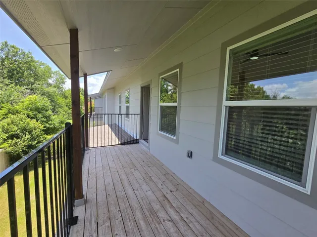 $2,100 | 2105 Tiger Trail, Unit 701, Round Rock, TX 78664