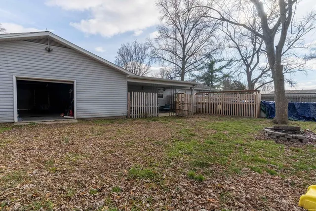 $144,000 | 601 South Forest Street, Belle Rive, IL 62810