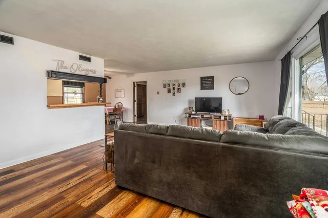 $144,000 | 601 South Forest Street, Belle Rive, IL 62810