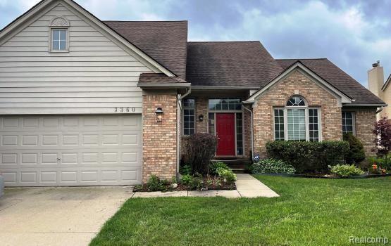 3360 Paddington Court Rochester, MI 48309 - Photo 2 of 24 2.jpg