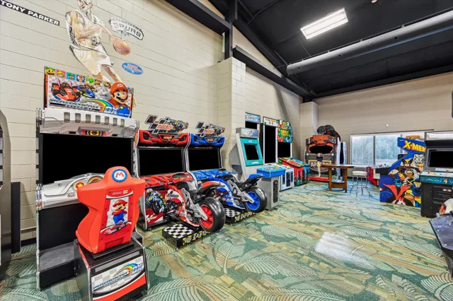 a view of a tennis court