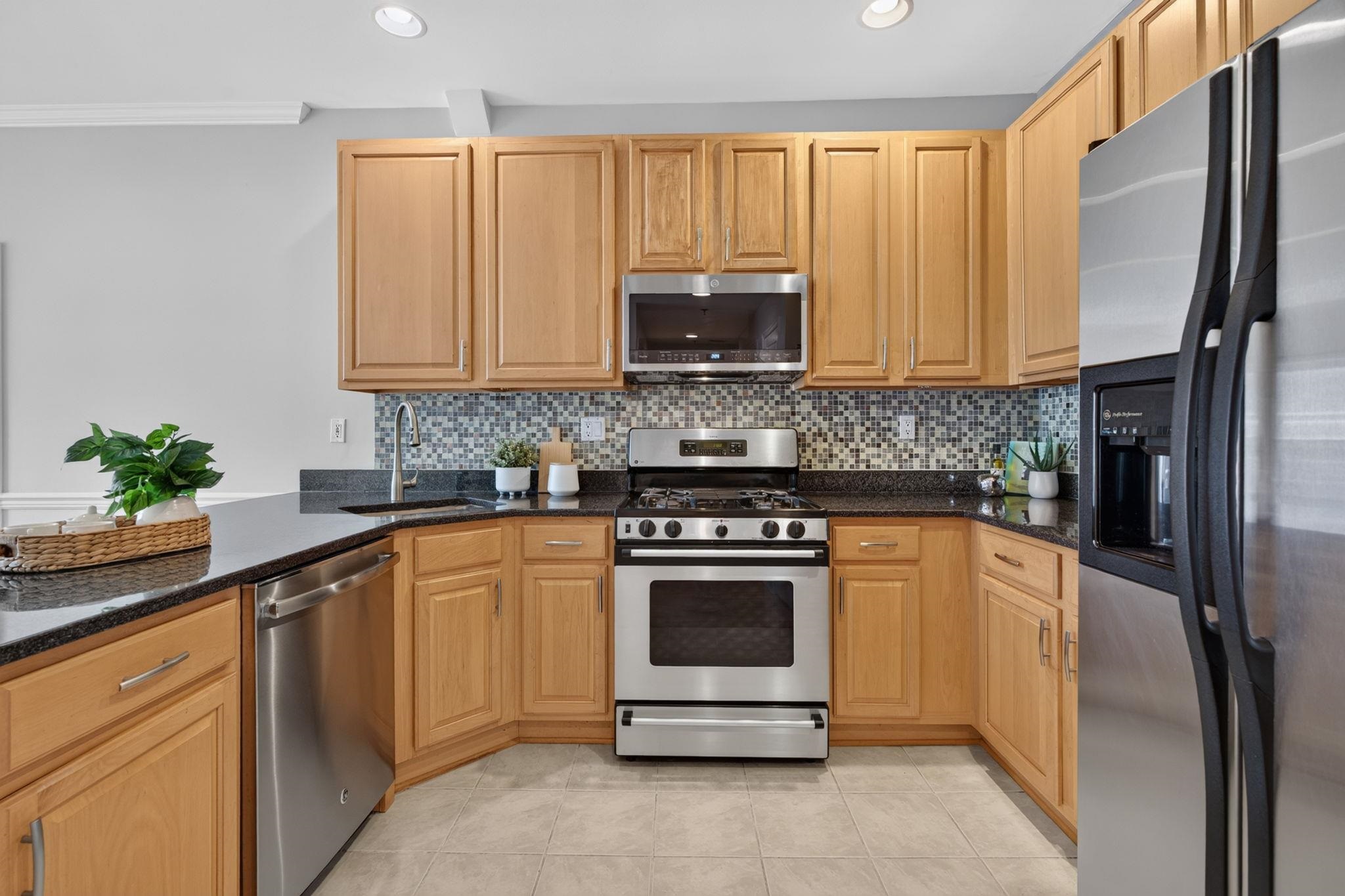 84 Adams Street, Unit 5F Hoboken, NJ 07030 - Photo 6 of 45