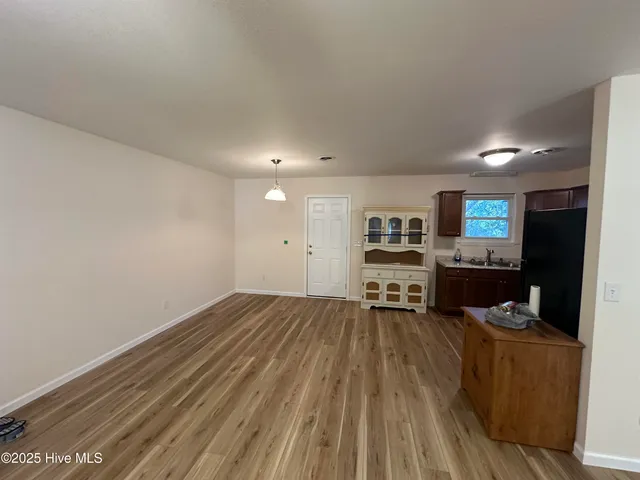 $1,495 | 911 North Caswell Avenue, Southport, NC 28461