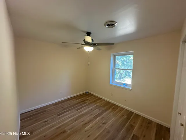 $1,495 | 911 North Caswell Avenue, Southport, NC 28461