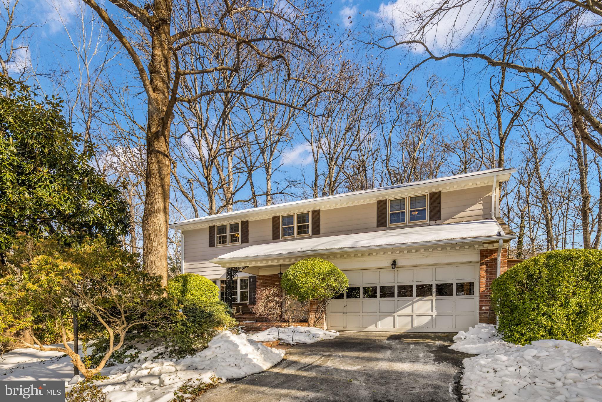 7105 Devonshire Road Alexandria, VA 22307 - Photo 9 of 54 ALEXANDRIA - Updated & expanded 4BR + Den, 3.5BA