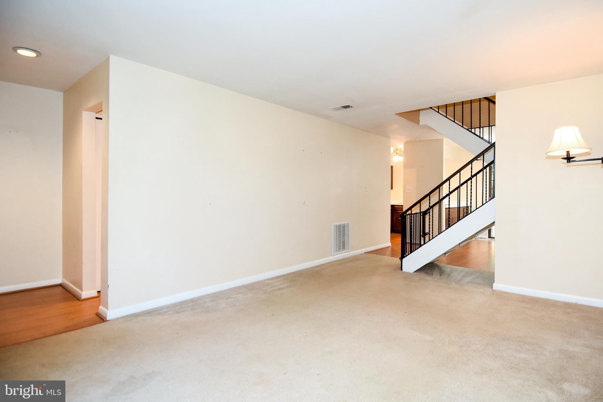 2006 Headlands Circle Reston, VA 20191 - Photo 12 of 32 Gallery Image 12