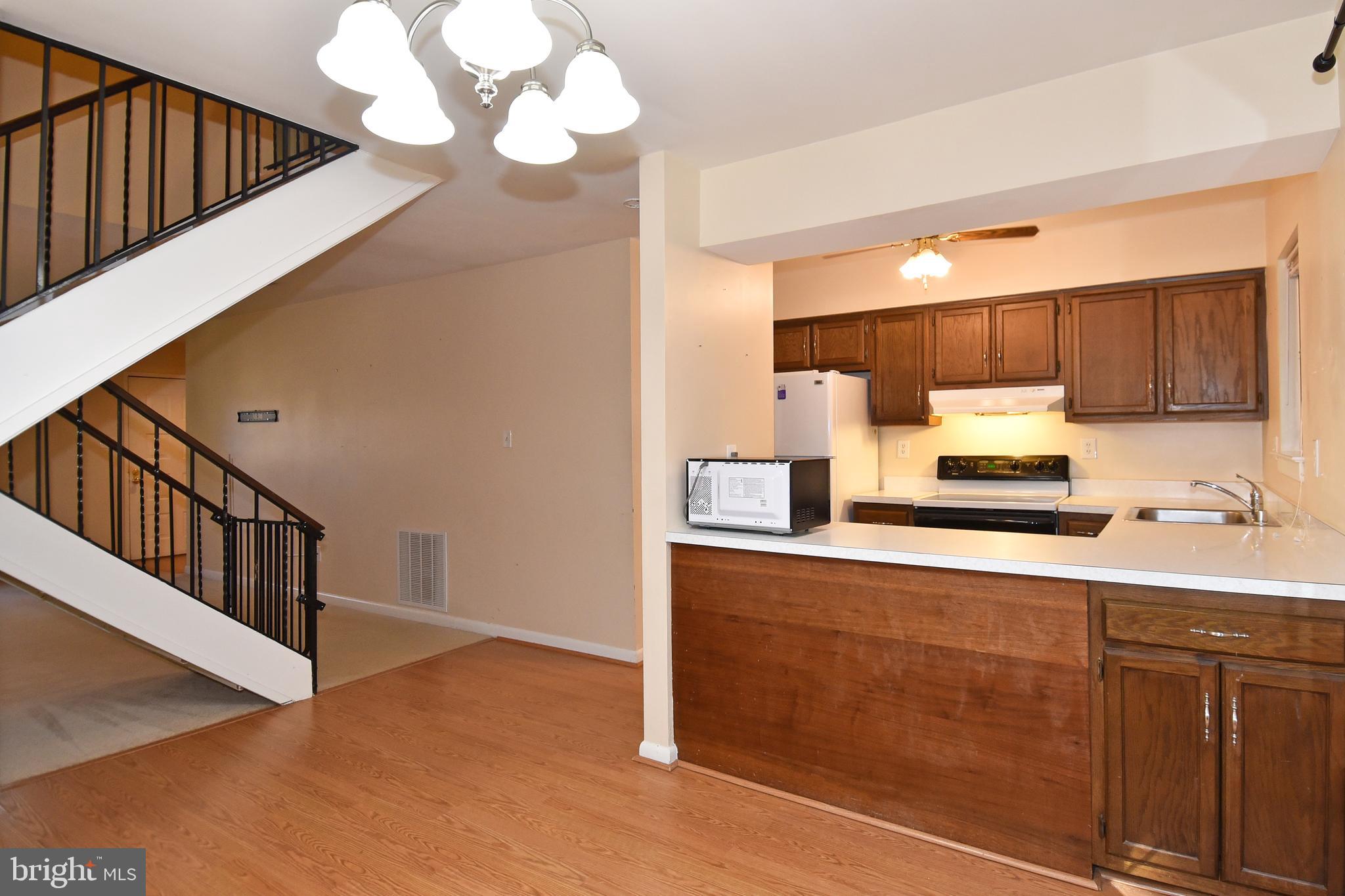 2006 Headlands Circle Reston, VA 20191 - Photo 14 of 32 Gallery Image 14