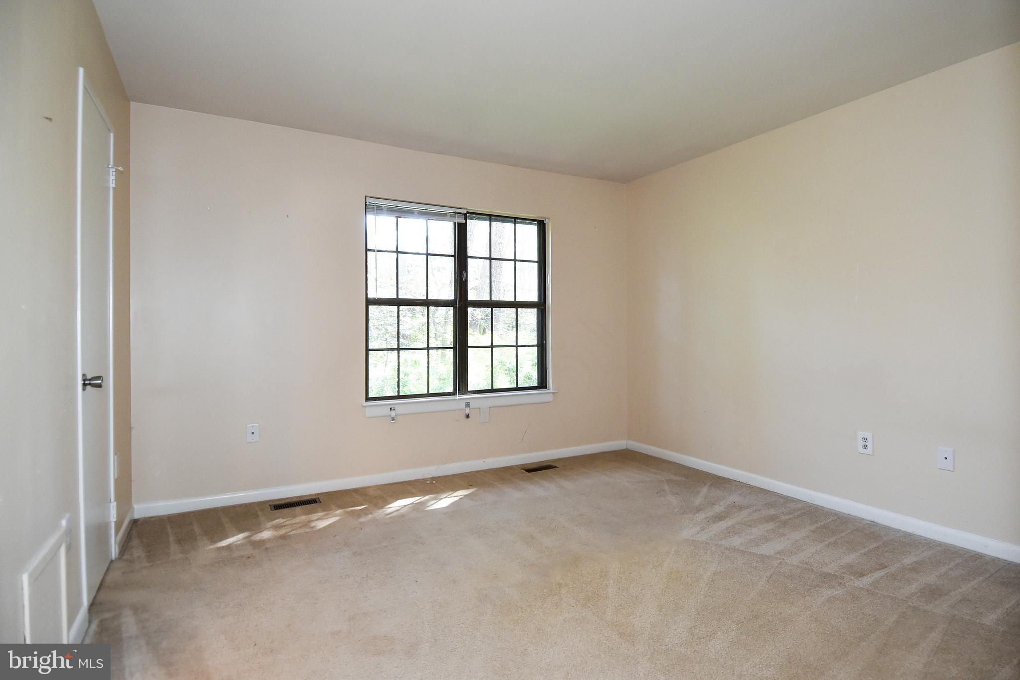 2006 Headlands Circle Reston, VA 20191 - Photo 22 of 32 Gallery Image 22