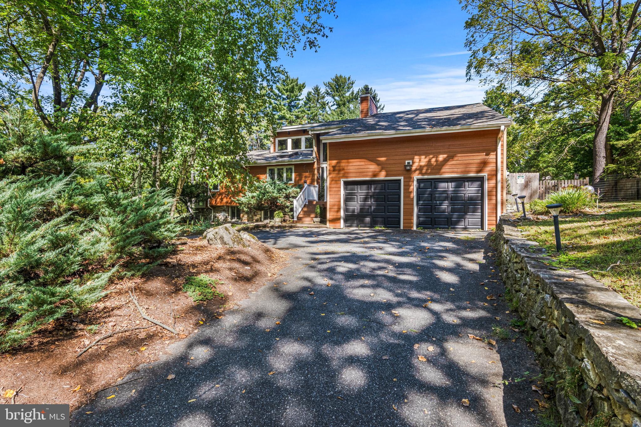 279 Lapp Road Malvern, PA 19355 - Photo 5 of 15 Two-Car Garage