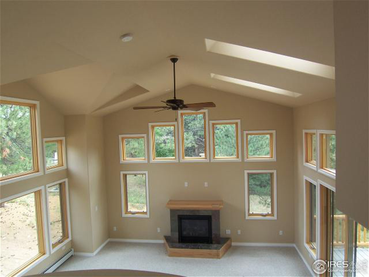 166 Kelly Road East Boulder, CO 80302 - Photo 5 of 15
