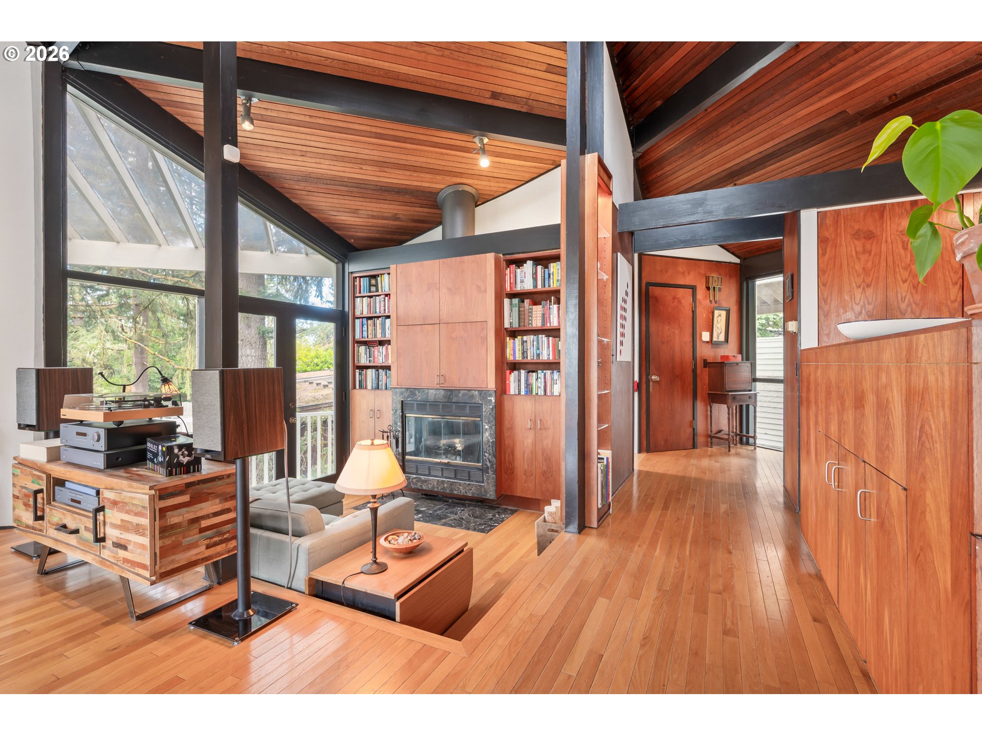 2630 Cresta De Ruta Street Eugene, OR 97403 - Photo 5 of 47