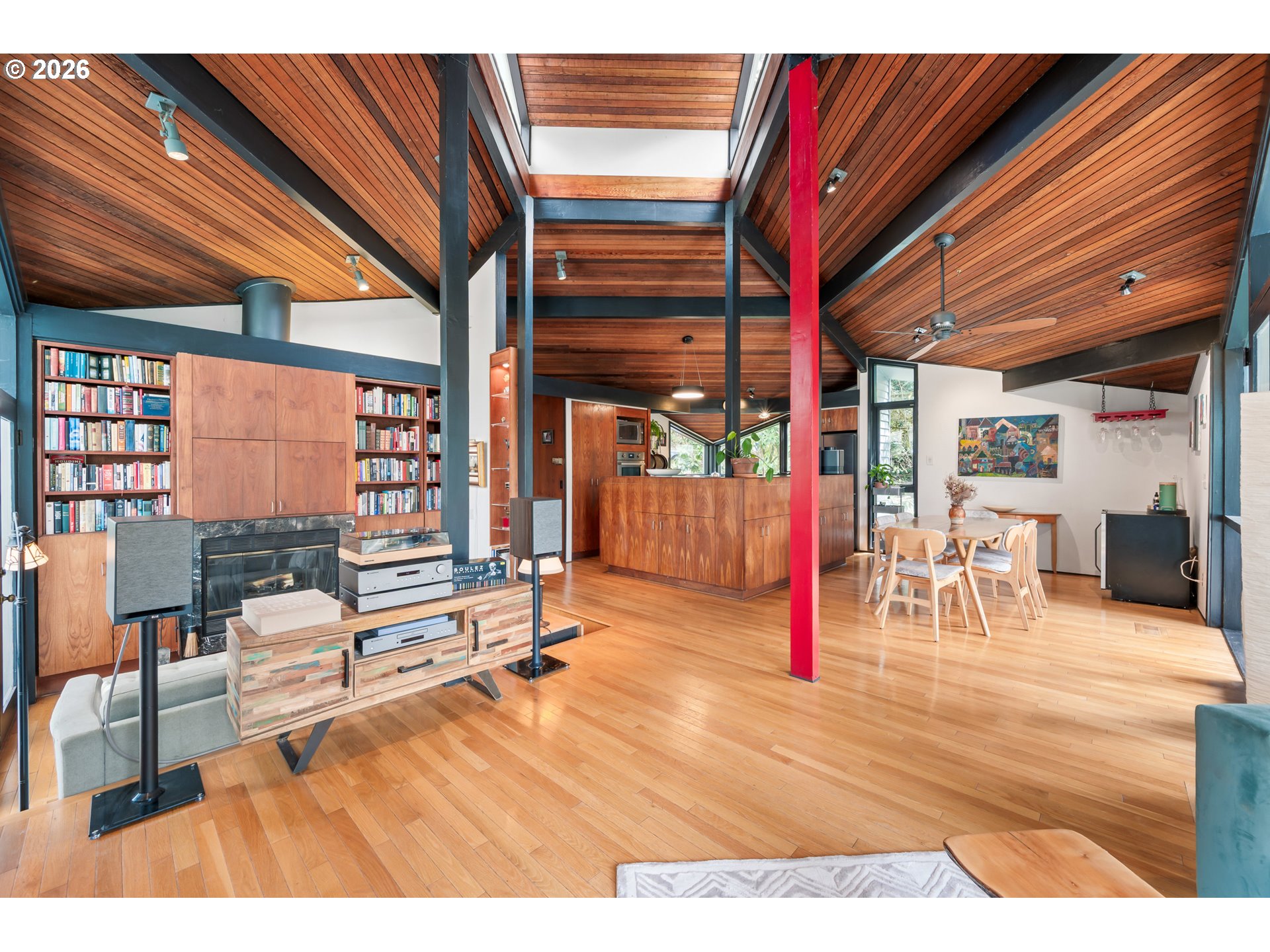 2630 Cresta De Ruta Street Eugene, OR 97403 - Photo 7 of 47