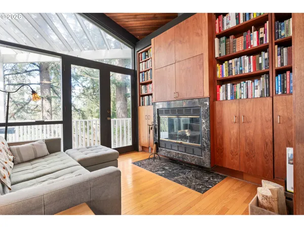 $899,000 | 2630 Cresta De Ruta Street, Eugene, OR 97403