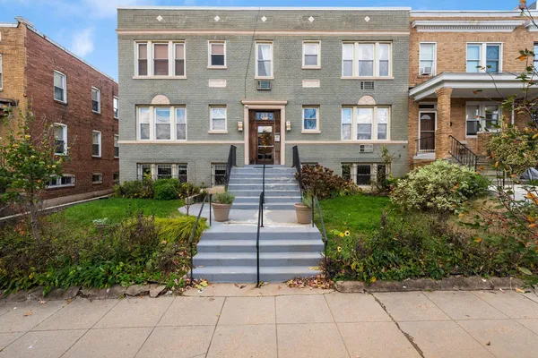 $1,750 | 1815 A Street Southeast, Unit 203, Washington, DC 20003