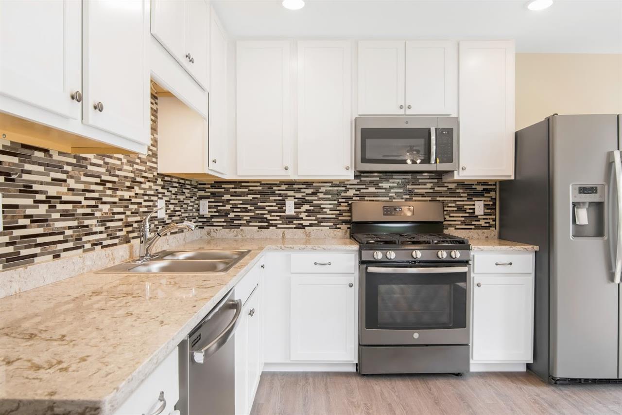 20 East Road, Unit 101 Fairfax, VT 05454 - Photo 8 of 26