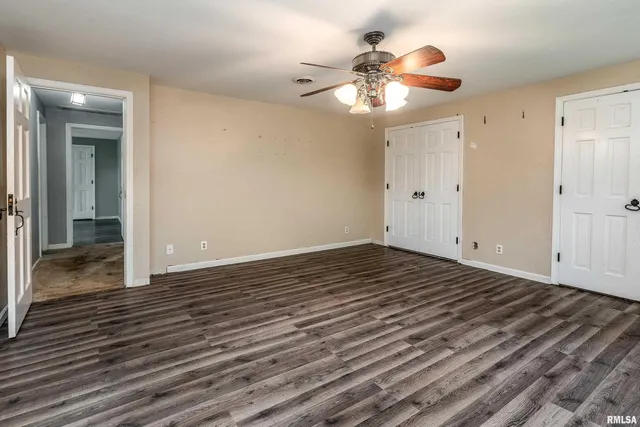 $269,900 | 3000 West Kent Drive, Carbondale, IL 62901