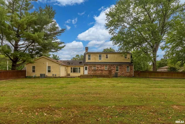 $269,900 | 3000 West Kent Drive, Carbondale, IL 62901