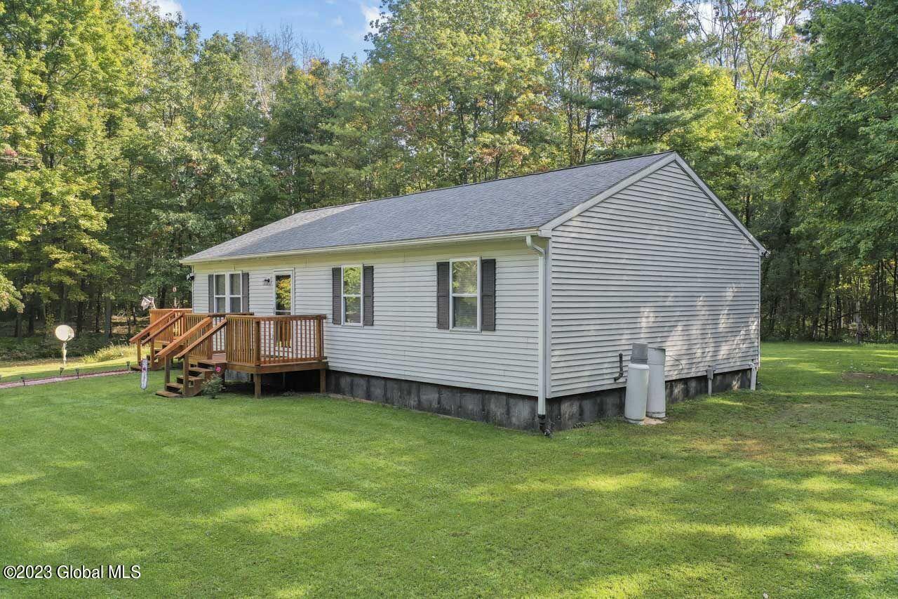 246 Ruggles Road Saratoga Springs, NY 12866 - Photo 37 of 45 108_DJI_0736