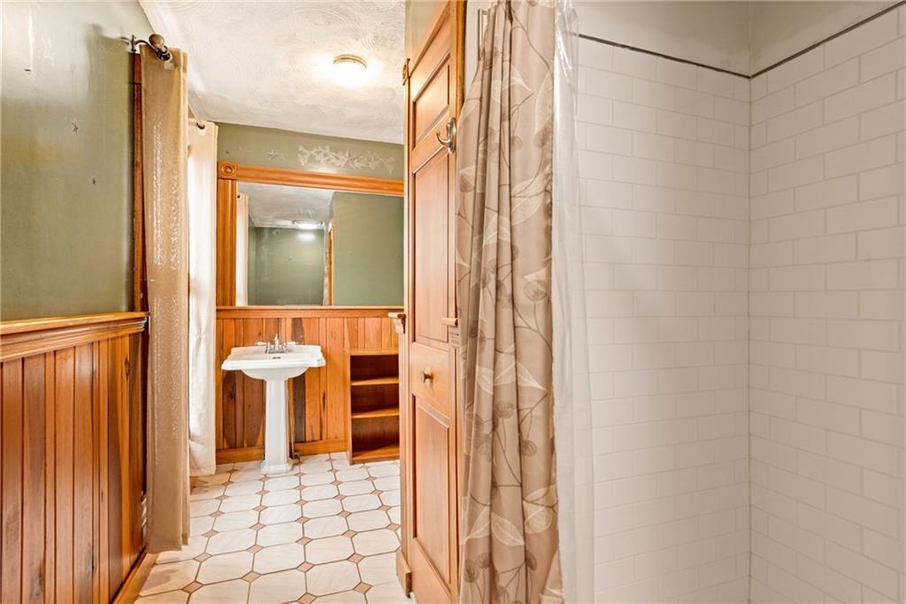 308 East Main Street Stoystown, PA 15563 - Photo 21 of 49 a bathroom with a shower