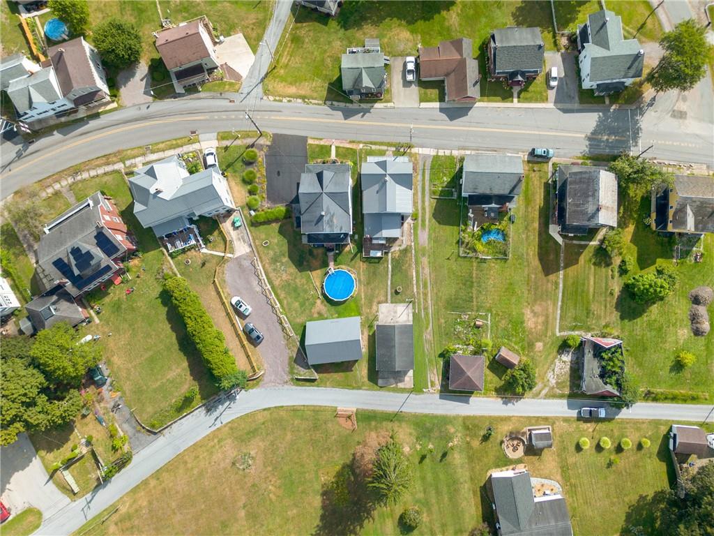 308 East Main Street Stoystown, PA 15563 - Photo 41 of 49 view of living room with stainless steel appliances
