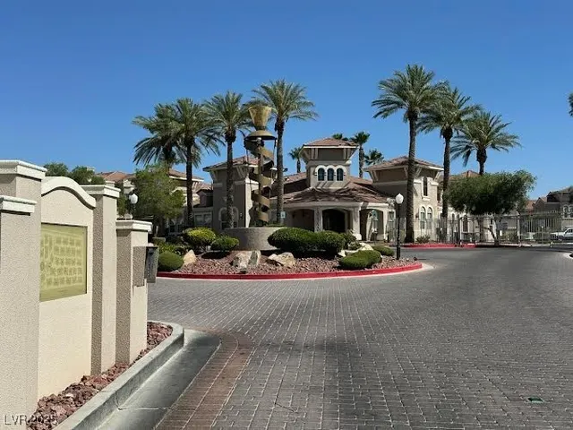$239,999 | 10550 West Alexander Road, Unit 2193, Las Vegas, NV 89129