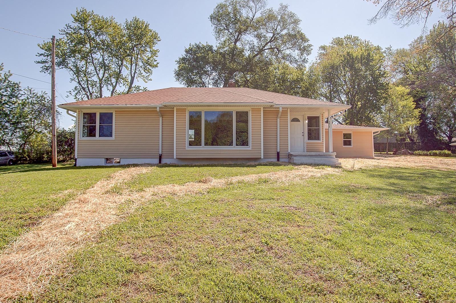 3812 Highland Road Fairview Heights, IL 62208 - Photo 1 of 36 Gallery Image 1
