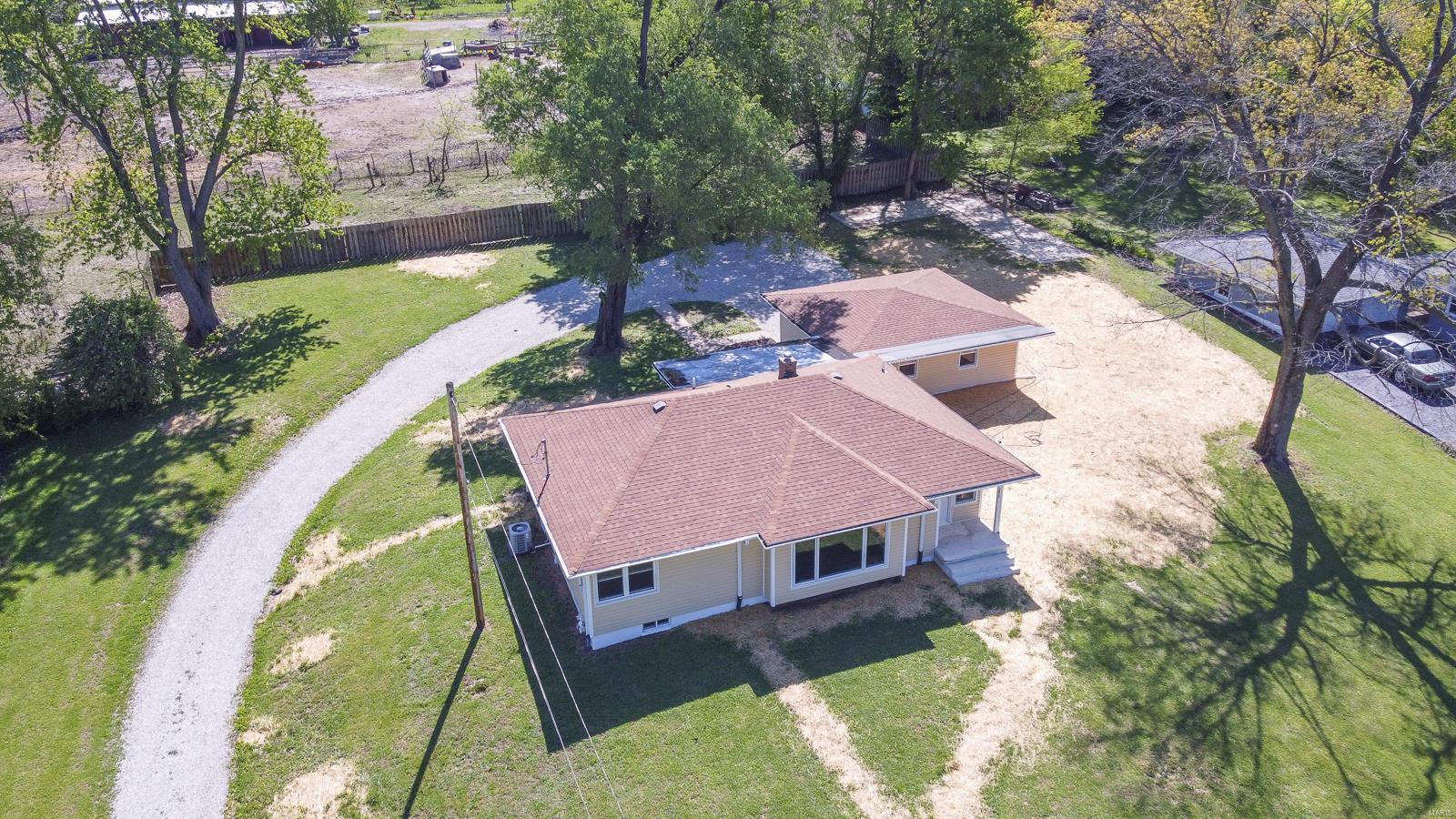 3812 Highland Road Fairview Heights, IL 62208 - Photo 32 of 36 Gallery Image 32