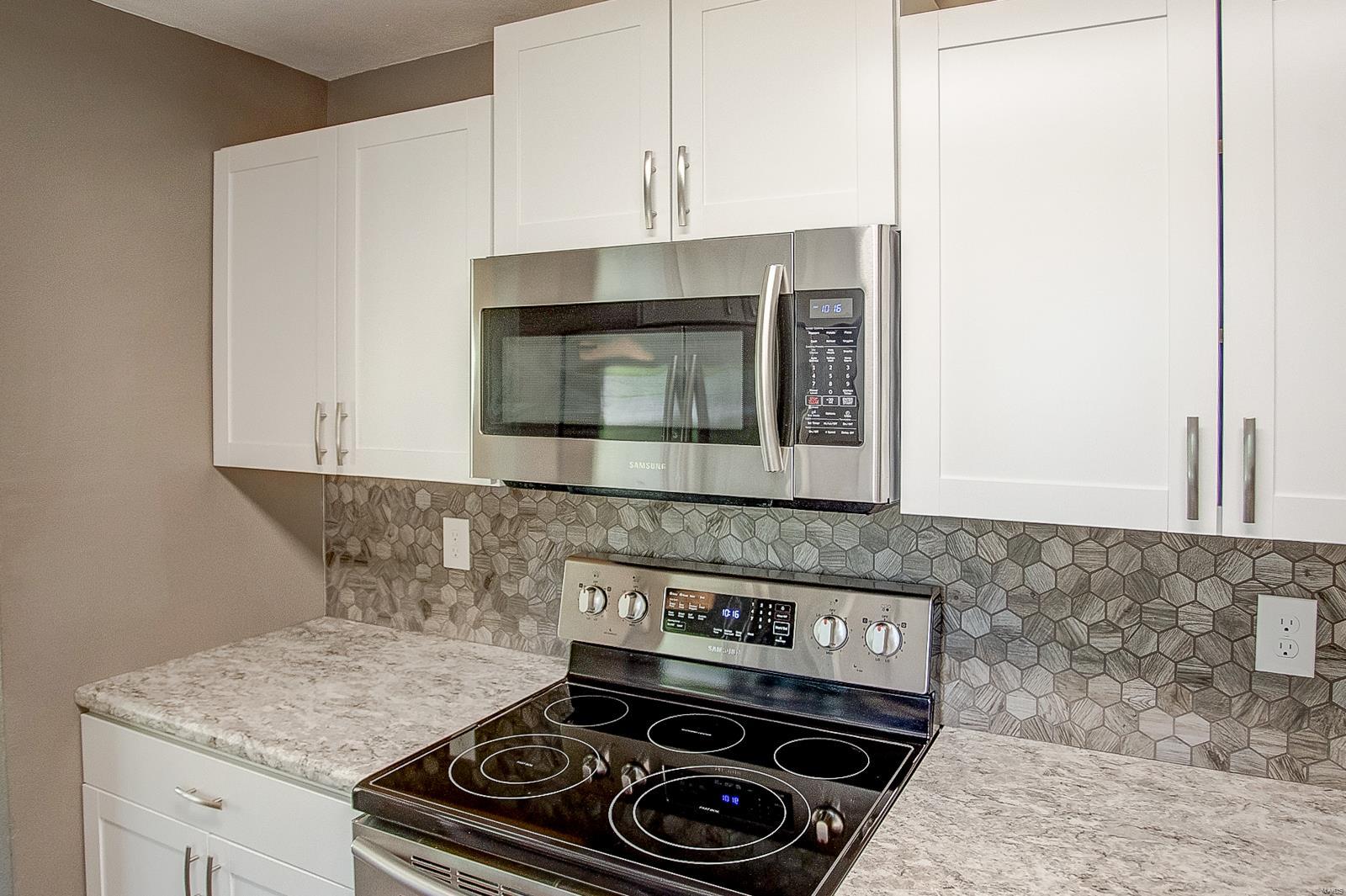 3812 Highland Road Fairview Heights, IL 62208 - Photo 8 of 36 Gallery Image 8