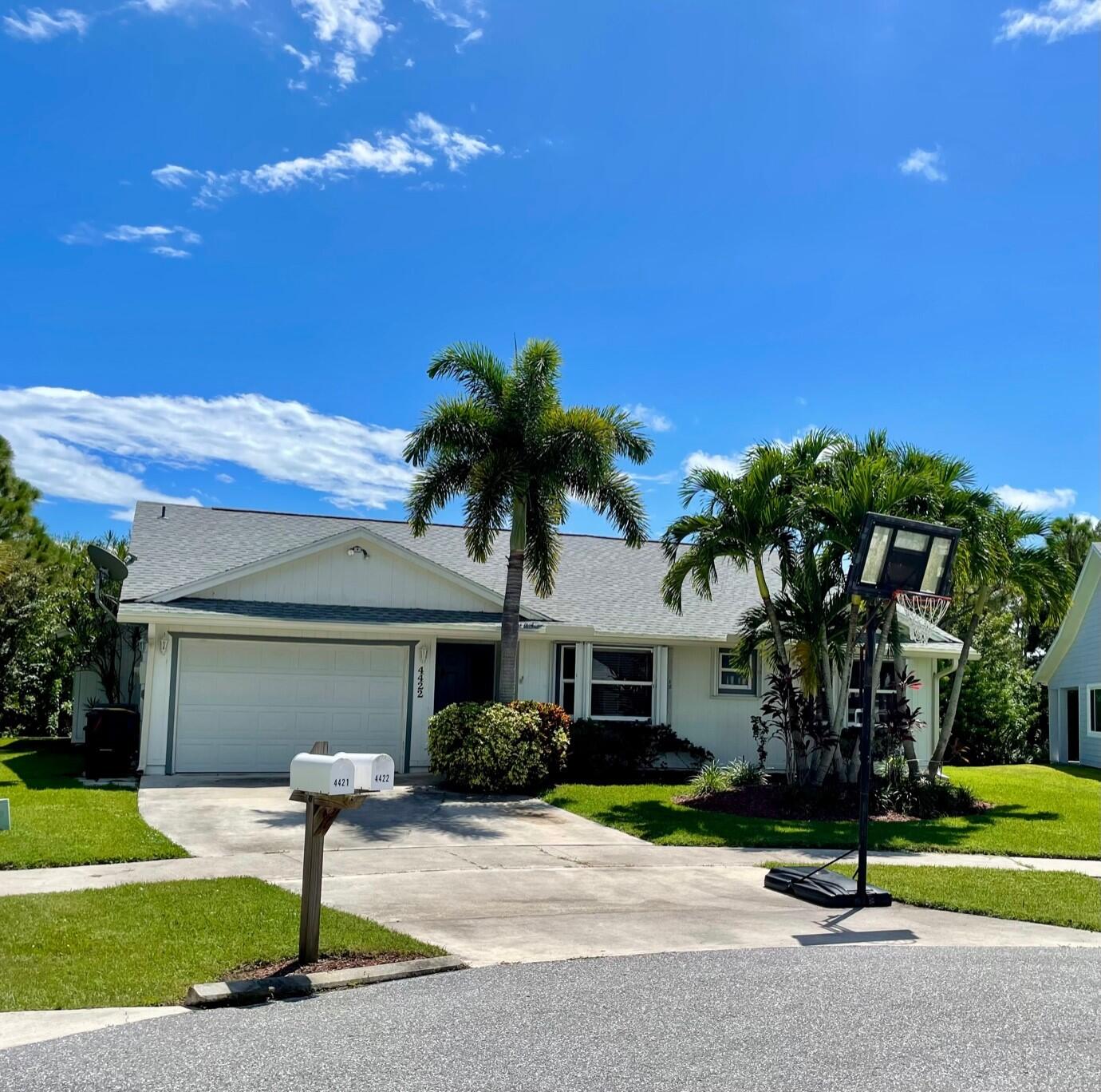 4422 Southeast Satinleaf Place Stuart, FL 34997 - Photo 14 of 16 Front