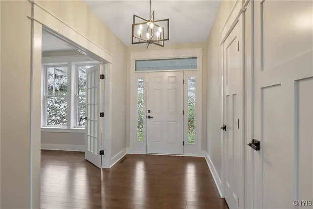 $699,900 | 112 Topaz Trail, Camillus, NY 13219