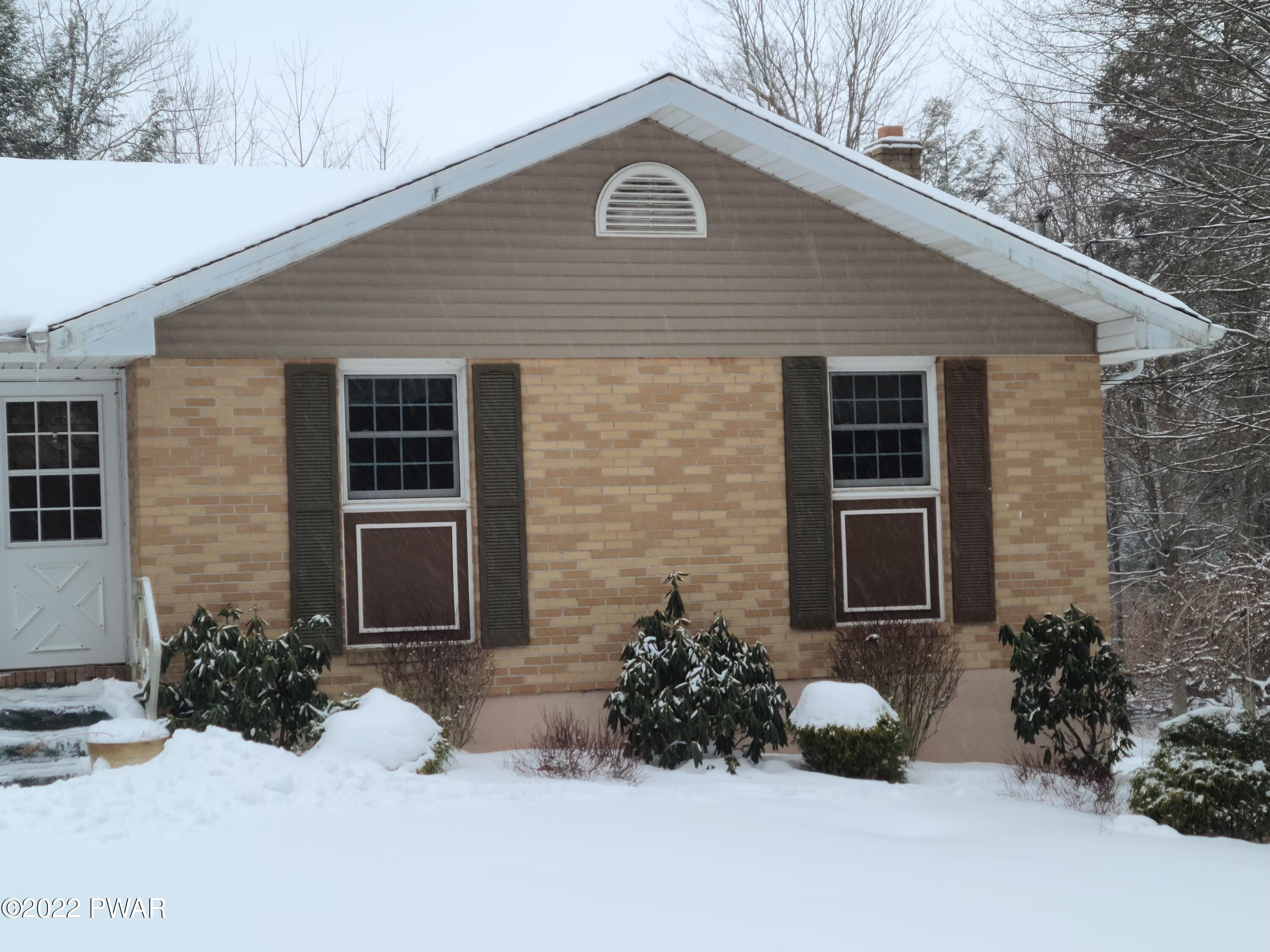 10 Tulip Lane Lake Ariel, PA 18436 - Photo 3 of 45