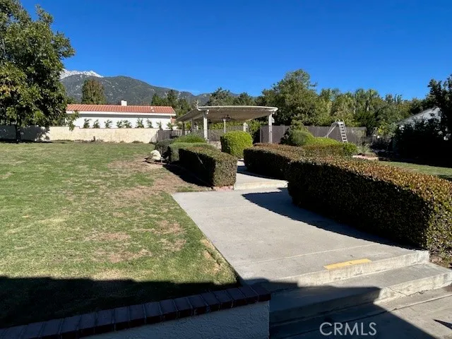 a view of a house with a big yard