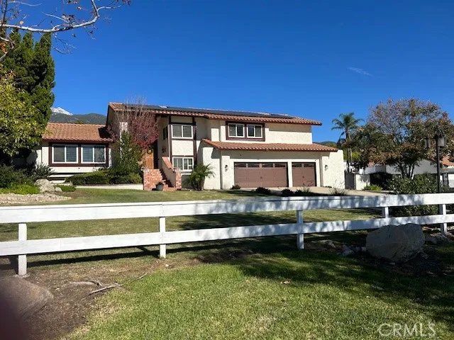 a view of a lake with houses