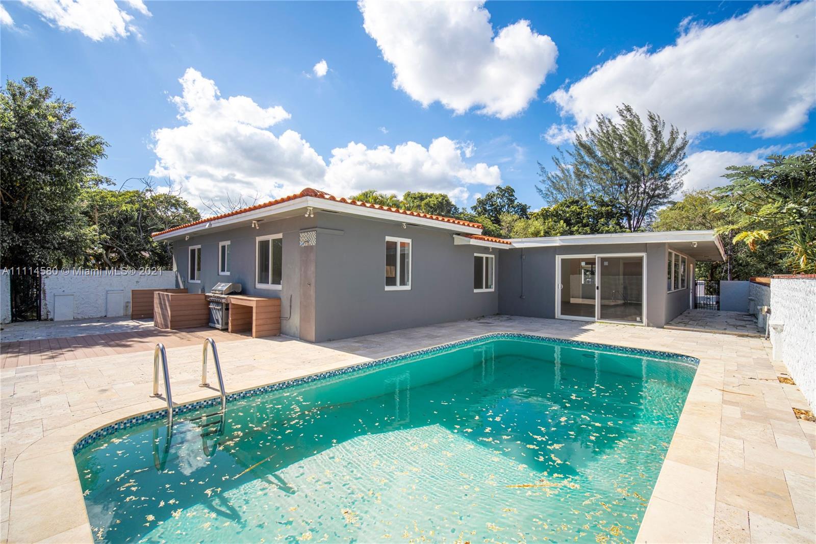 825 Southwest 28th Road Miami, FL 33129 - Photo 36 of 40